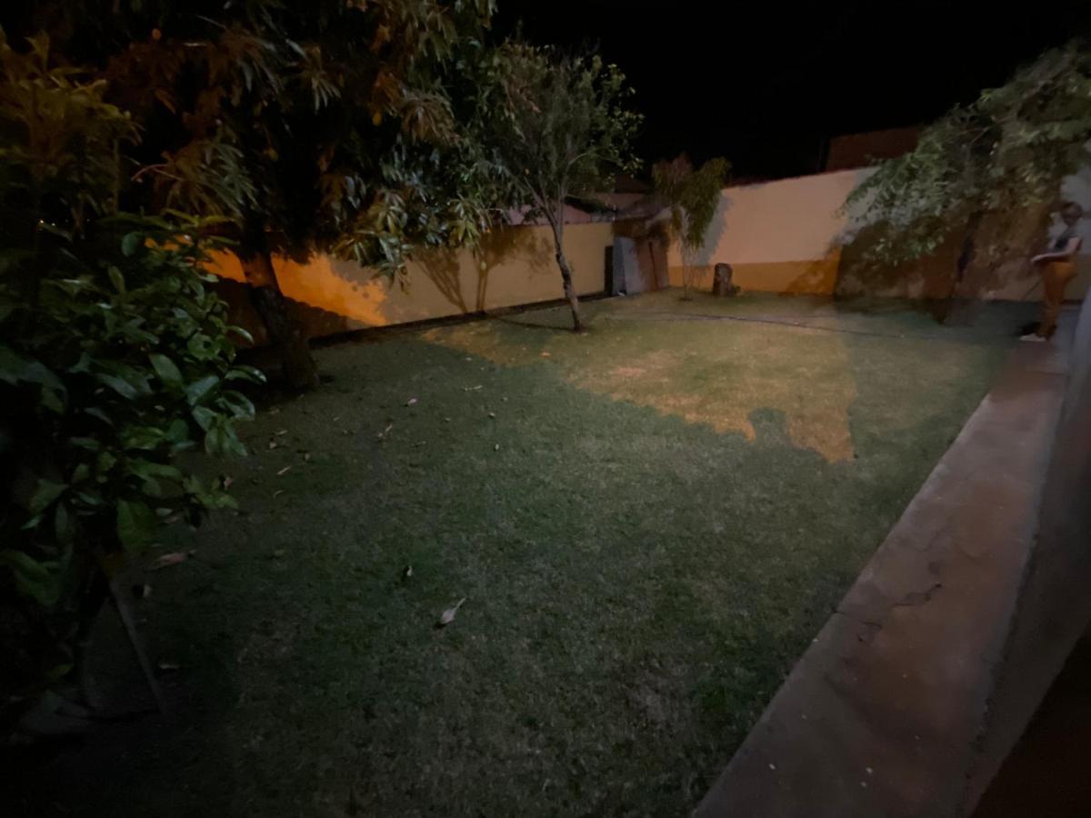 Casa Em Caldas Novasヴィラ エクステリア 写真