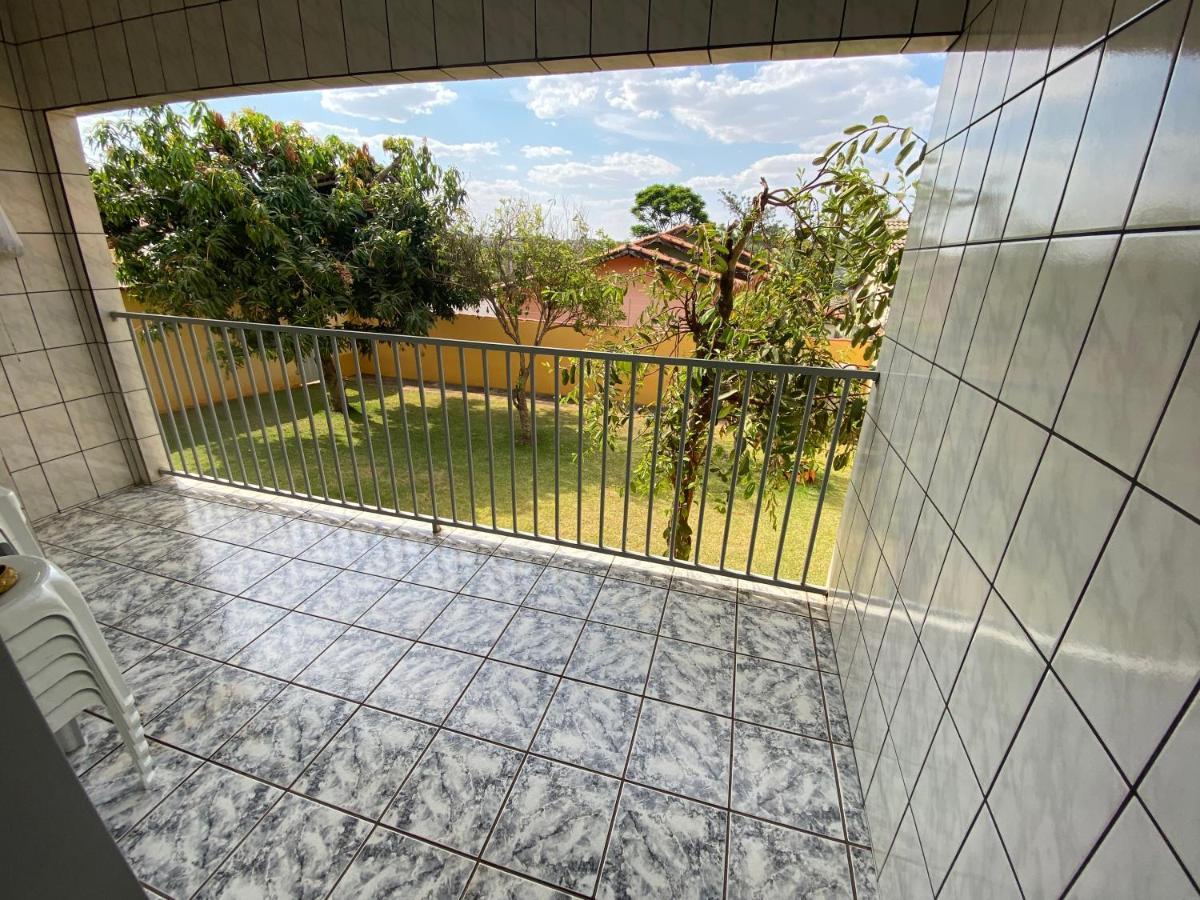 Casa Em Caldas Novasヴィラ エクステリア 写真