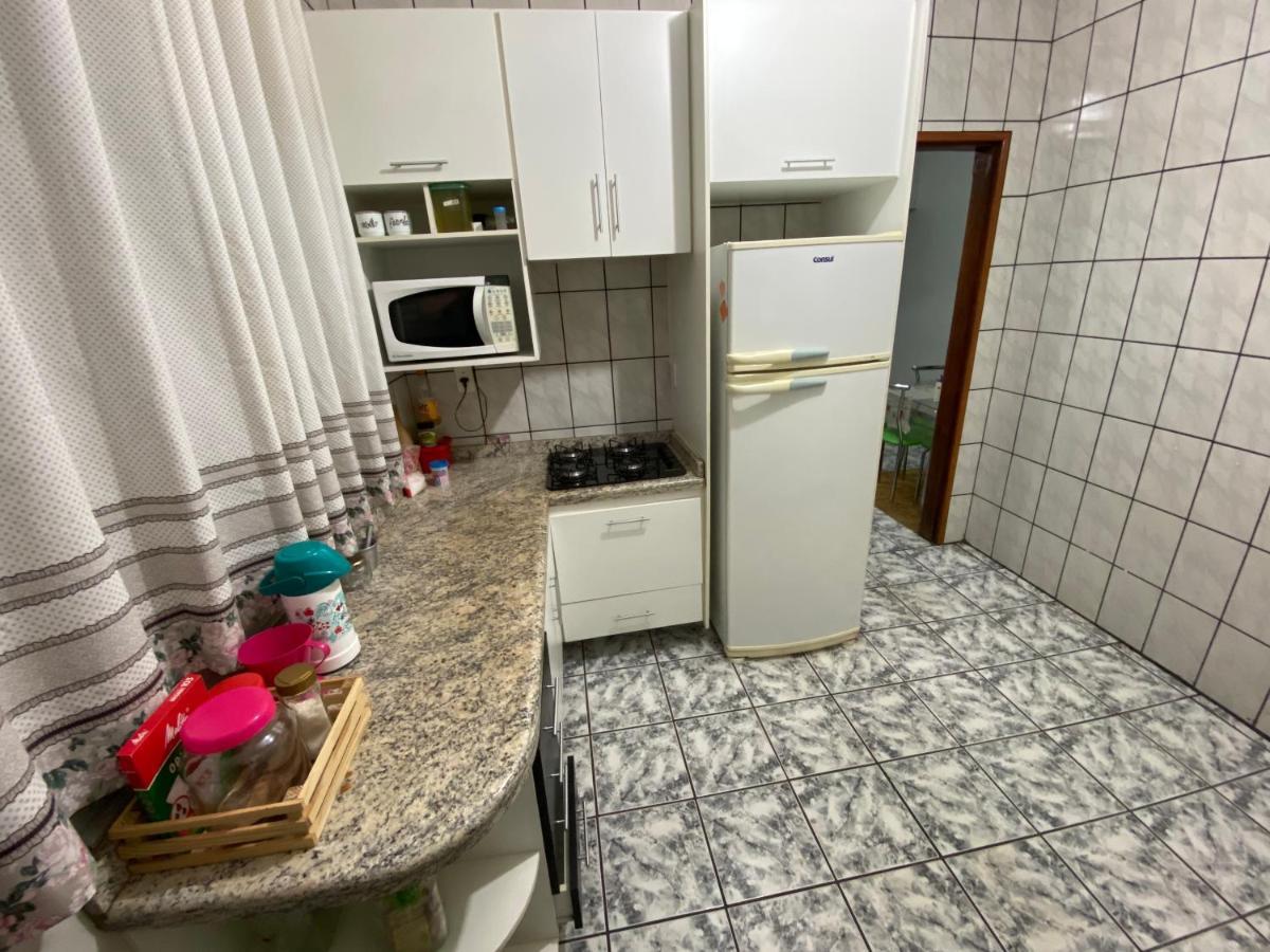 Casa Em Caldas Novasヴィラ エクステリア 写真